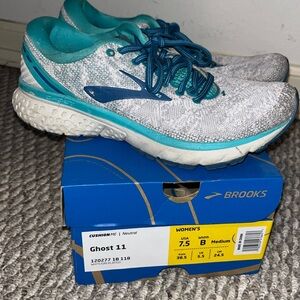 Brooks Ghost 11 running shoes